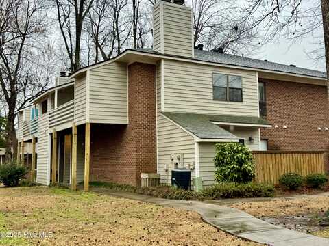 120 Hidden Branches Close, Winterville, NC 28590