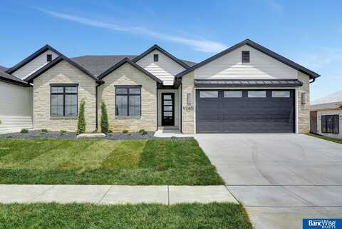 1619 S 93 Street, Lincoln, NE 68520