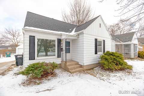 827 Blanchard Street SW, Wyoming, MI 49509