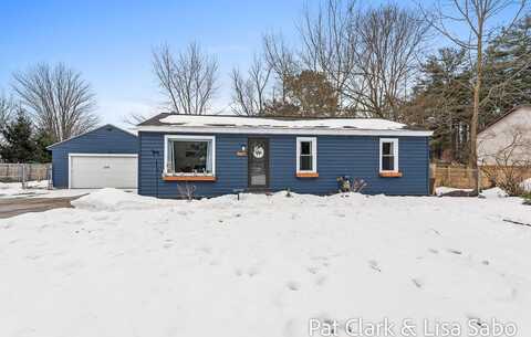 1758 Main Street, Holland, MI 49424