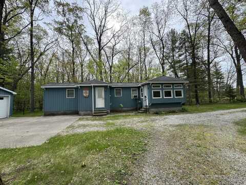 18570 Caberfae Highway, Wellston, MI 49689