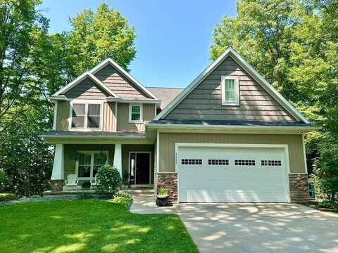 4626 Hilltop Drive, Caledonia, MI 49316