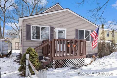 2892 Bailey Street, Norton Shores, MI 49444