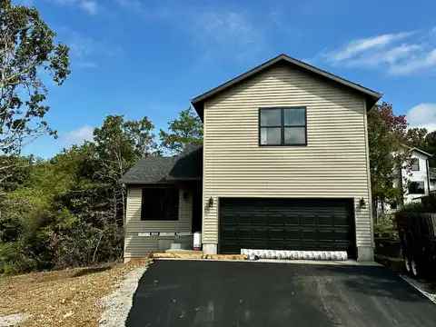 202 Eric Drive, Kirbyville, MO 65679