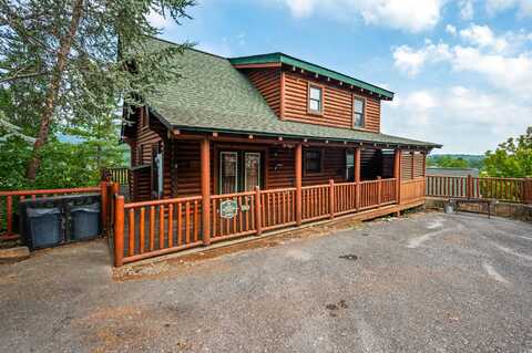2301 Hollow Branch Way, Sevierville, TN 37862