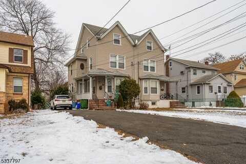 216 W 3rd Ave, Roselle, NJ 07203