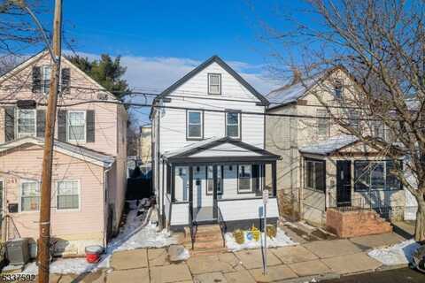 339 S 18th St, Newark, NJ 07103