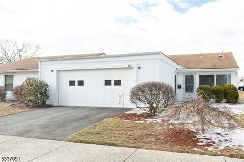 36c Haddon Rd, Monroe, NJ 08831