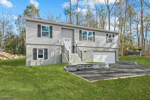 119 Armstrong Rd, Montague, NJ 07827