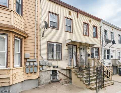 121 Highland Ave, Newark, NJ 07104