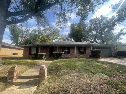 3906 Donnybrook, Tyler, TX 75701