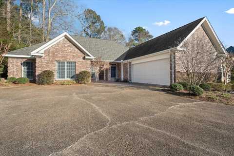 3 Ashton Ct., Laurel, MS 39440