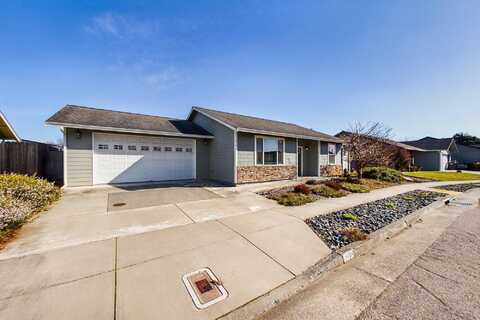 1296 Northpark Lane, McKinleyville, CA 95519