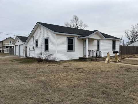 2512 Gano, Great Bend, KS 67530