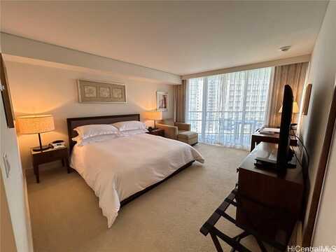223 Saratoga Road, Honolulu, HI 96815