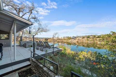 120 Los Escondidos Street, Marble Falls, TX 78654