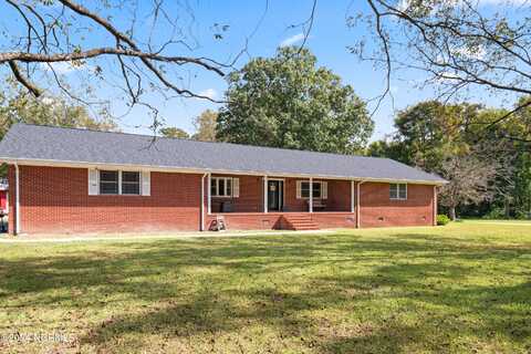 6958 Gum Branch Road, Richlands, NC 28574