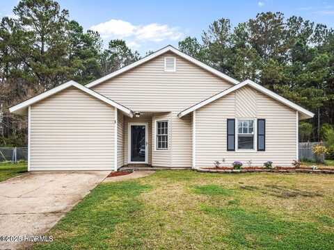 117 Hunting Green Drive, Jacksonville, NC 28546