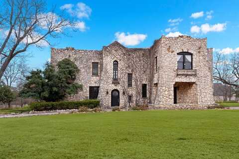 1126 Jackson Rd, Kerrville, TX 78028