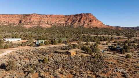 6026 E Zion Rd, Kanab, UT 84741