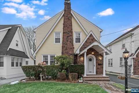 27 Starmond Avenue, Clifton, NJ 07013