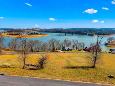 2480 Starboard Crest Road, Morristown, TN 37814