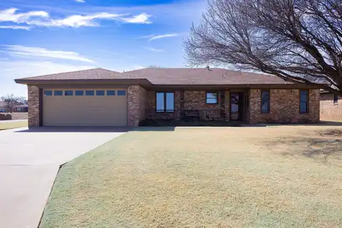 3501 Red Oak Lane, Plainview, TX 79072