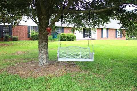 54 Old Highway 15 N, Laurel, MS 39443