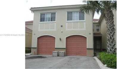 2486 Centergate Dr, Miramar, FL 33025