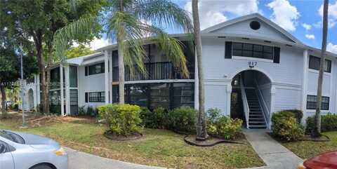 917 NE 199th St, Miami, FL 33179