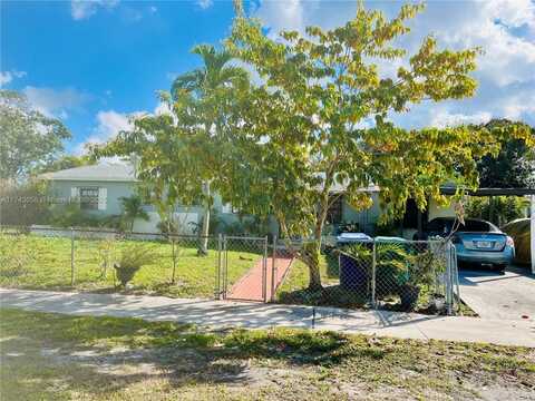 3540 NW 85th Ter, Miami, FL 33147