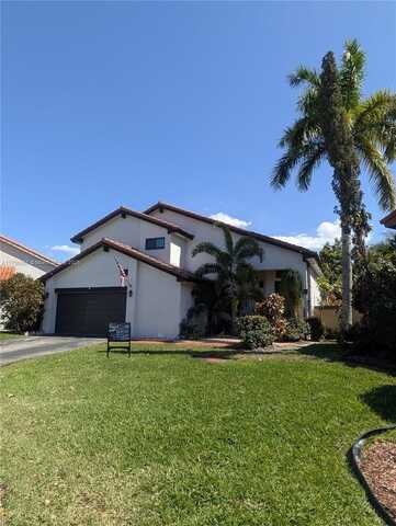 17715 NW 62nd Pl N, Hialeah, FL 33015