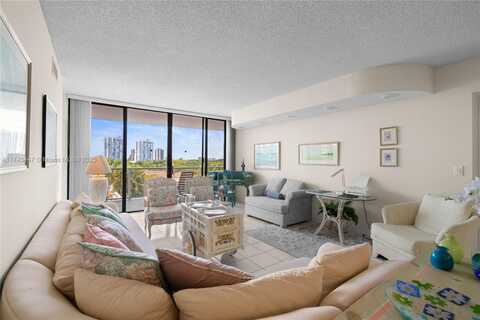 20281 E Country Club Dr, Aventura, FL 33180