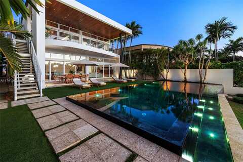 610 W Dilido Dr, Miami Beach, FL 33139