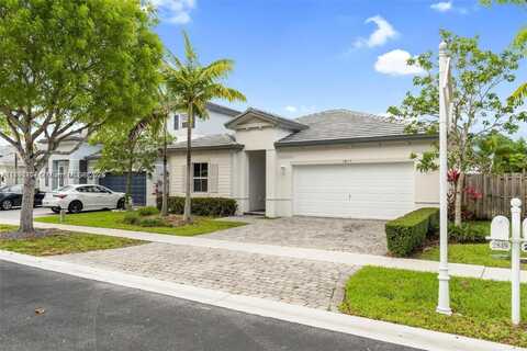 2849 NE 1st Dr, Homestead, FL 33033