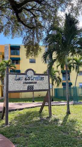 666 W 81st St, Hialeah, FL 33014