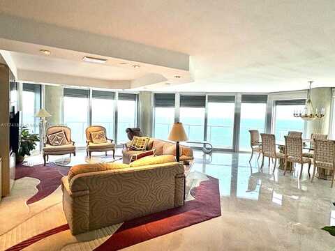 16445 Collins Ave, Sunny Isles Beach, FL 33160