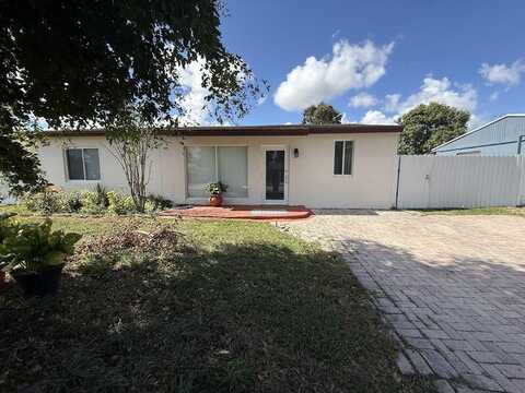 2271 SW 42nd Way, Fort Lauderdale, FL 33317