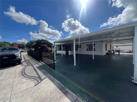 2800 NW 164th St, Miami Gardens, FL 33054