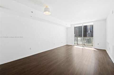 244 Biscayne Blvd, Miami, FL 33132