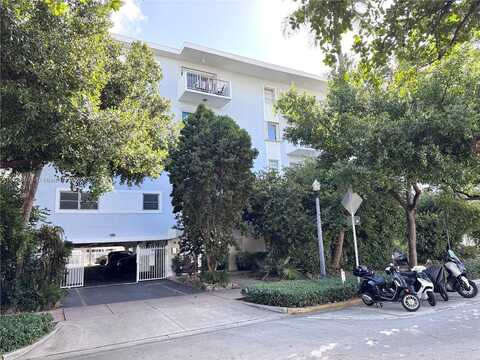 221 Meridian Ave, Miami Beach, FL 33139