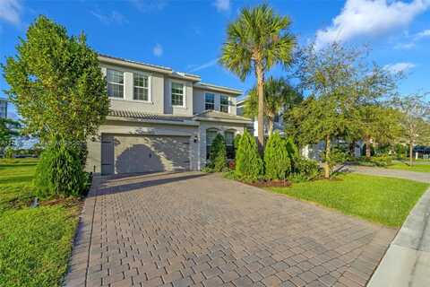 3814 Greenway Dr, Hollywood, FL 33021