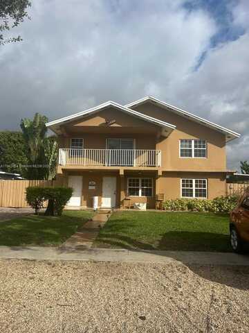 911 E 14th Pl, Hialeah, FL 33010