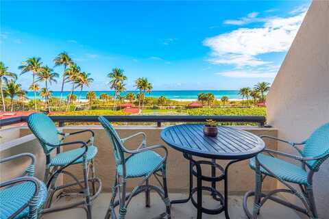 2555 Collins Ave, Miami Beach, FL 33140