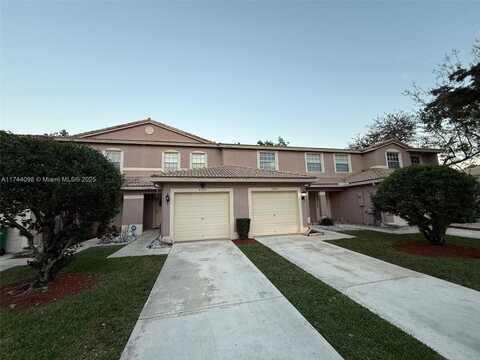 8530 W Southgate Shores Cir, Tamarac, FL 33321