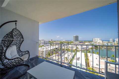 6900 Bay Dr, Miami Beach, FL 33141