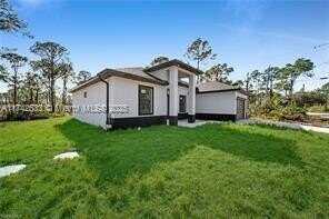 107 W 11th st, Lehigh Acres, FL 33972