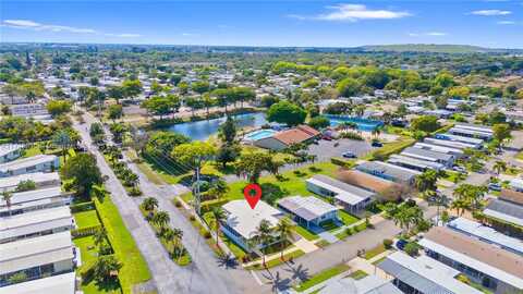 202 NW 52nd St, Deerfield Beach, FL 33064