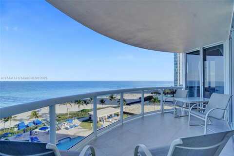 17555 Collins Ave, Sunny Isles Beach, FL 33160