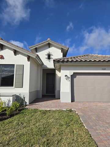 5105 PENELLA AVE, Ave Maria, FL 34142